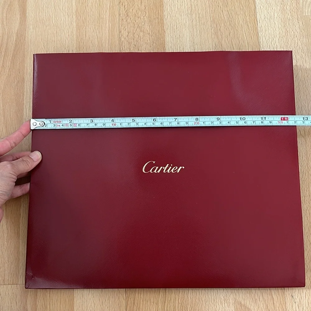 Cartier shopping bag, receipt holder, perfume samples and coloring book - Picture 2 of 16